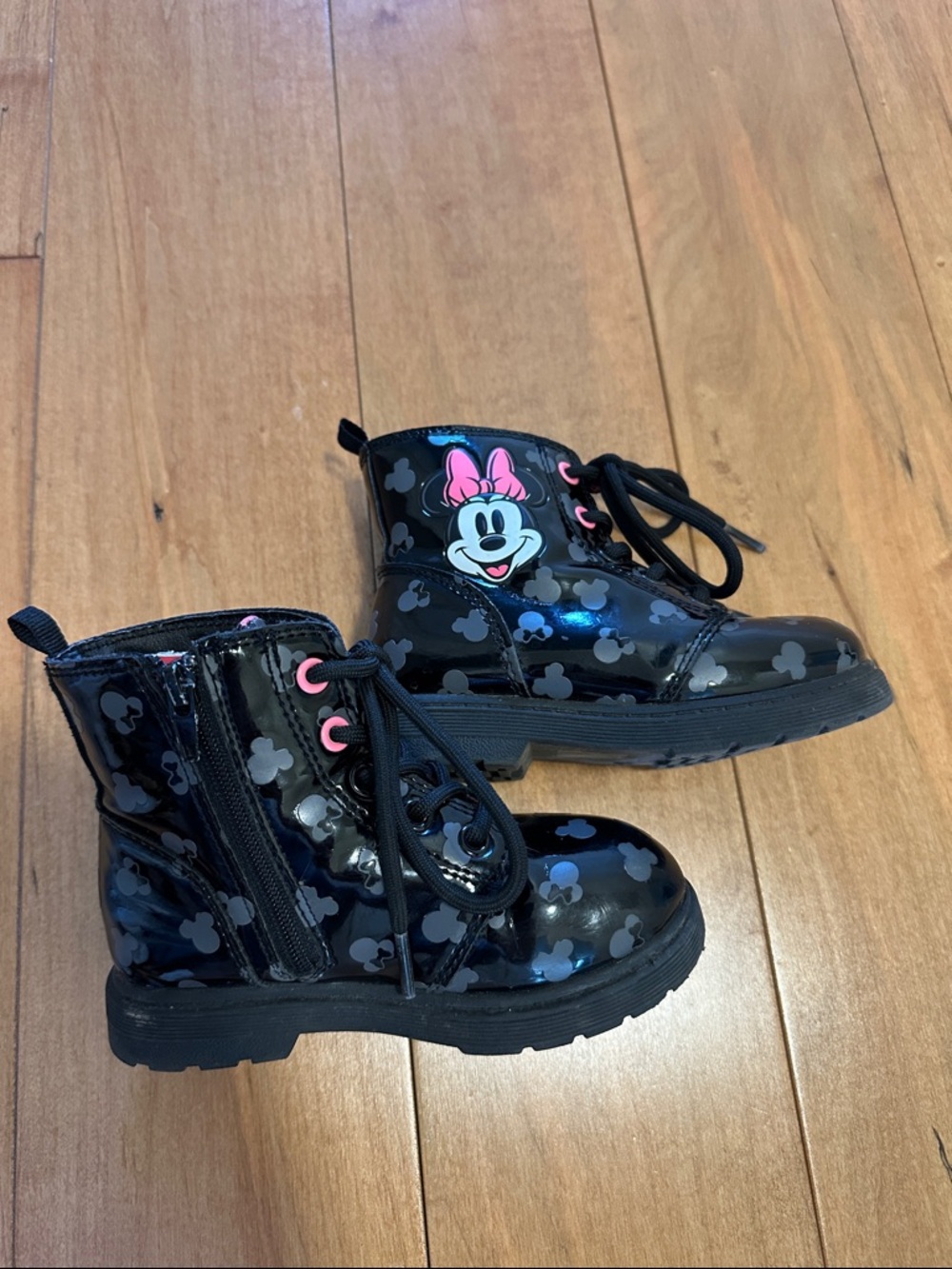 Kids Black Minnie Mouse Ankle Boots with Pink Accent